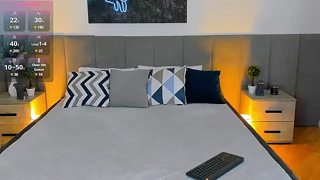 Snapshot of MiaBecky chatting on 02/01/25, 05:28 MiaBecky online show from 02/01/25, 05:28