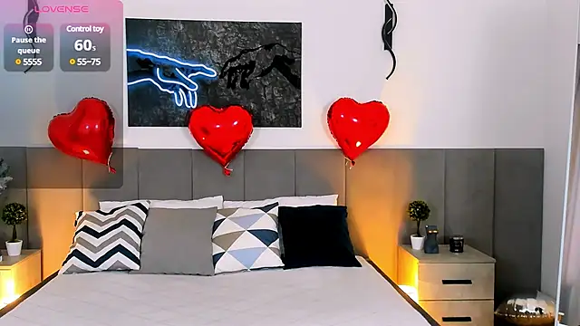 Snapshot of MiaBecky chatting on 02/17/25, 05:25 MiaBecky online show from 02/17/25, 05:25