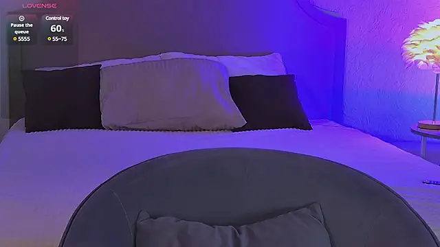 Snapshot of MiaBecky chatting on 03/01/25, 05:20 MiaBecky online show from 03/01/25, 05:20