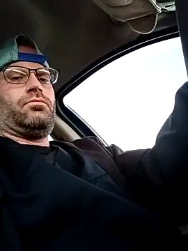 crazycam619 online show from 12/18/25, 02:23