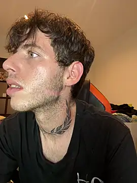 Snapshot of Widoo22 chatting on 04/23/26, 10:36 Widoo22 online show from 04/23/26, 10:36