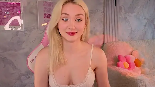 Snapshot of angel_with_flowers chatting on 07/03/26, 04:52 angel with flowers online show from 07/03/26, 04:52