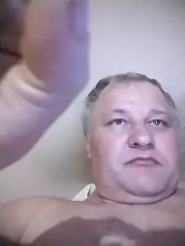 Snapshot of Grasul78 chatting on 11/16/25, 05:07 Grasul78 online show from 11/16/25, 05:07