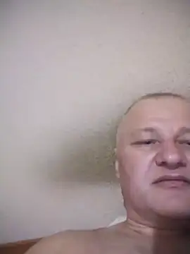 Snapshot of Grasul78 chatting on 11/22/25, 07:13 Grasul78 online show from 11/22/25, 07:13
