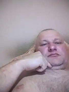 Snapshot of Grasul78 chatting on 11/25/25, 04:29 Grasul78 online show from 11/25/25, 04:29
