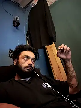 C8L3U online show from 12/20/24, 09:11