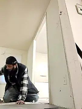 C8L3U online show from 01/14/25, 01:06