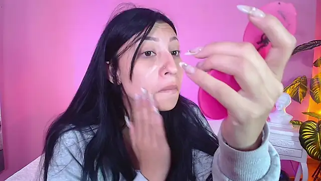 Nicolette ks  online show from 01/11/25, 01:11