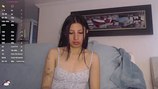 Nicolette ks  online show from 10/09/25, 08:51