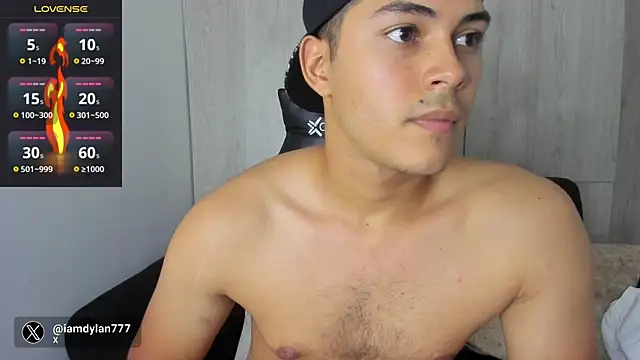 Snapshot of Iamdylan777 chatting on 02/23/25, 04:28 Iamdylan777 online show from 02/23/25, 04:28