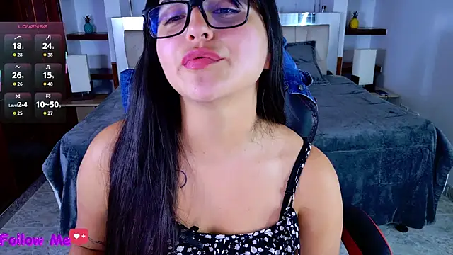 scarlleth  online show from 01/09/26, 12:08