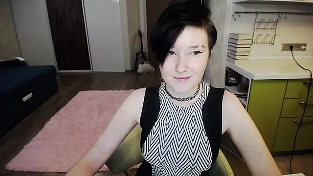 Kira Bakker online show from 01/13/25, 11:17