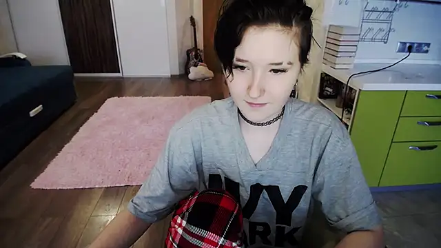 Kira Bakker online show from 02/07/25, 05:31