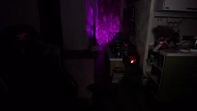 Kira Bakker online show from 03/17/25, 02:08