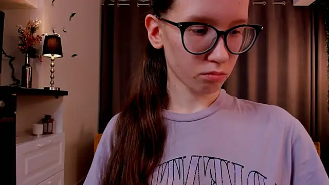 Snapshot of BettyBrowni chatting on 02/20/25, 07:08 BettyBrowni online show from 02/20/25, 07:08