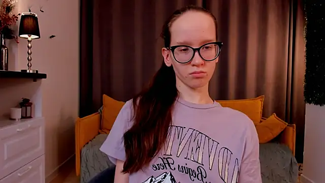 Snapshot of BettyBrowni chatting on 02/20/25, 10:15 BettyBrowni online show from 02/20/25, 10:15