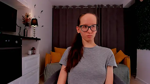 Snapshot of BettyBrowni chatting on 02/23/25, 07:17 BettyBrowni online show from 02/23/25, 07:17