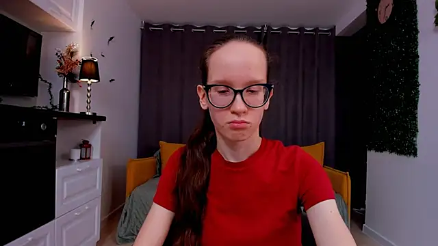 Snapshot of BettyBrowni chatting on 02/26/25, 07:27 BettyBrowni online show from 02/26/25, 07:27