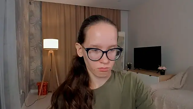 Snapshot of BettyBrowni chatting on 09/09/25, 04:06 BettyBrowni online show from 09/09/25, 04:06