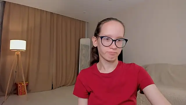 Snapshot of BettyBrowni chatting on 10/03/25, 04:04 BettyBrowni online show from 10/03/25, 04:04