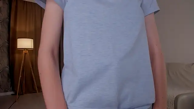 Snapshot of BettyBrowni chatting on 10/26/25, 04:13 BettyBrowni online show from 10/26/25, 04:13