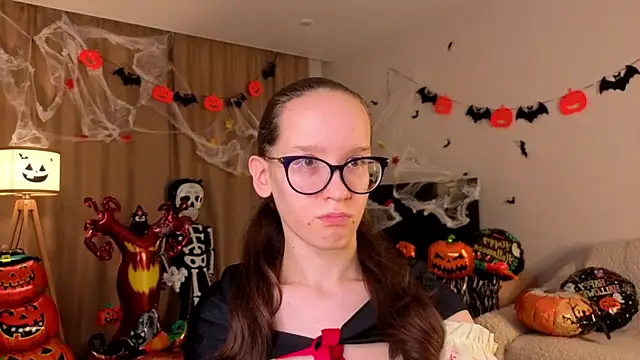 Snapshot of BettyBrowni chatting on 11/01/25, 04:09 BettyBrowni online show from 11/01/25, 04:09