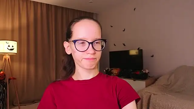 Snapshot of BettyBrowni chatting on 11/15/25, 04:03 BettyBrowni online show from 11/15/25, 04:03