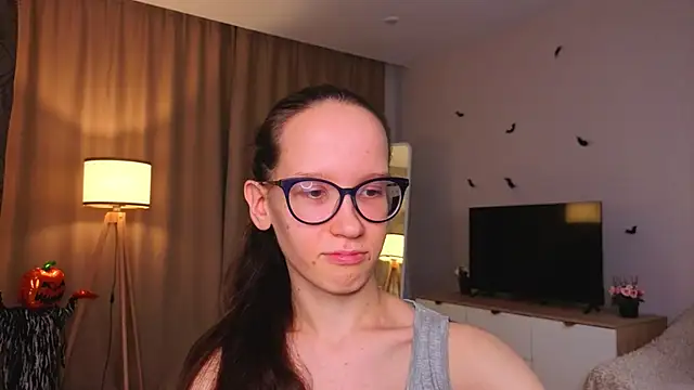 Snapshot of BettyBrowni chatting on 11/22/25, 04:06 BettyBrowni online show from 11/22/25, 04:06