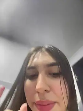 Paola  23 online show from 02/26/25, 10:09