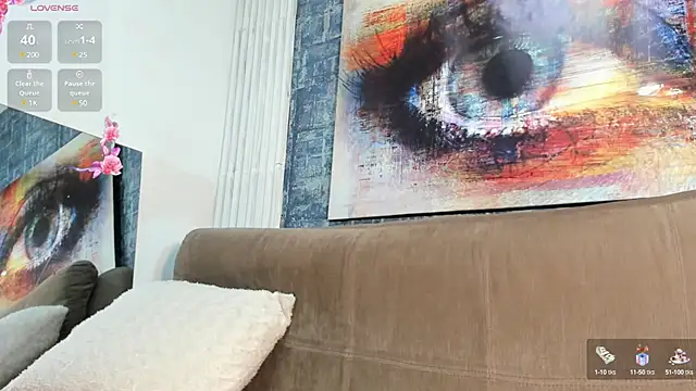 Paola  23 online show from 03/03/25, 12:37