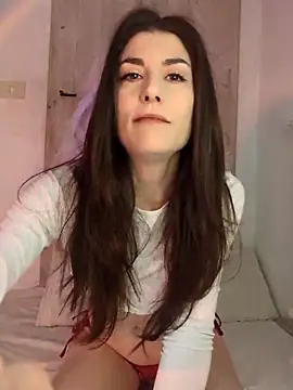 Snapshot of Aisha_Moretti chatting on 10/15/25, 03:01 Aisha Moretti online show from 10/15/25, 03:01