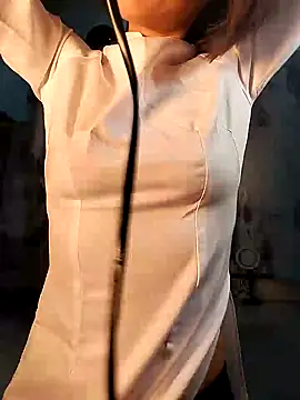 Snapshot of Kami_gaam chatting on 01/02/25, 10:05 Kami gaam online show from 01/02/25, 10:05