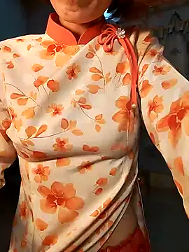 Snapshot of Kami_gaam chatting on 01/09/25, 09:26 Kami gaam online show from 01/09/25, 09:26