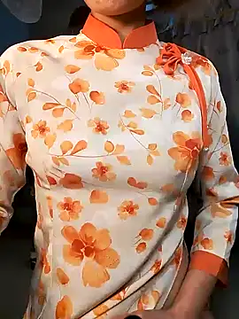 Snapshot of Kami_gaam chatting on 01/10/25, 02:45 Kami gaam online show from 01/10/25, 02:45