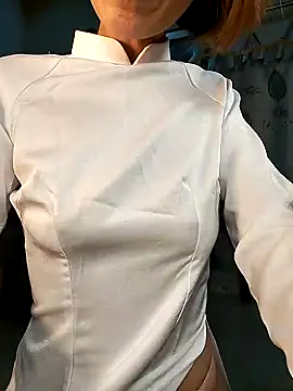 Snapshot of Kami_gaam chatting on 01/17/25, 09:39 Kami gaam online show from 01/17/25, 09:39