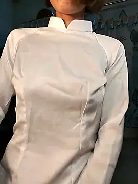 Snapshot of Kami_gaam chatting on 01/21/25, 04:21 Kami gaam online show from 01/21/25, 04:21