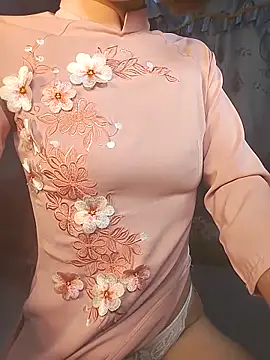 Snapshot of Kami_gaam chatting on 02/02/25, 12:30 Kami gaam online show from 02/02/25, 12:30