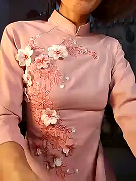 Snapshot of Kami_gaam chatting on 02/18/25, 10:03 Kami gaam online show from 02/18/25, 10:03