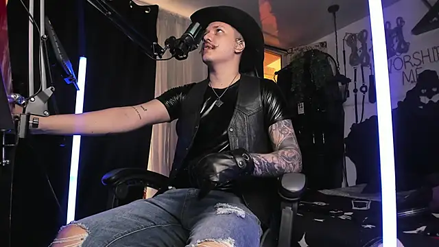 allanhurtss online show from 12/27/24, 03:59