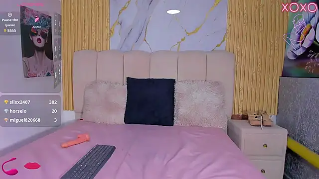 EmmyCruzZ online show from 03/05/25, 10:43