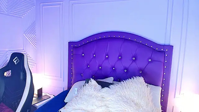 sarah banks1 online show from 03/05/26, 03:02