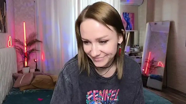 Snapshot of VeronicaRoss chatting on 02/24/25, 08:17 VeronicaRoss online show from 02/24/25, 08:17