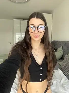 Wildberry  online show from 03/05/25, 02:45