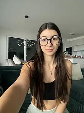 Wildberry  online show from 02/25/26, 06:56