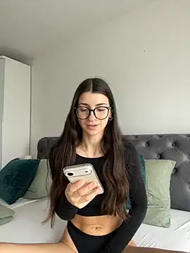 Wildberry  online show from 04/11/26, 07:02