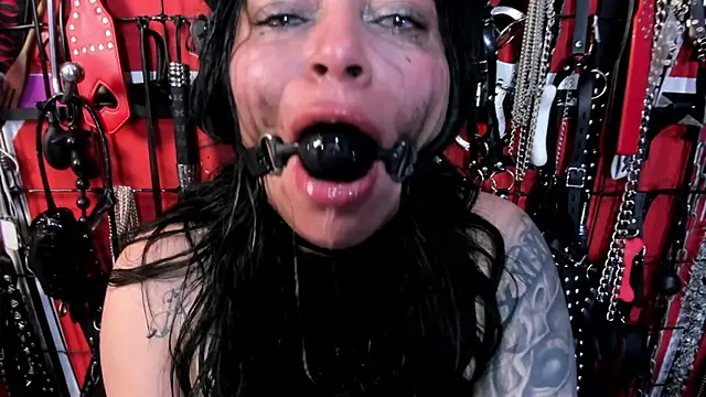 Snapshot of sadistic_aradia chatting on 03/08/26, 02:04 sadistic aradia online show from 03/08/26, 02:04