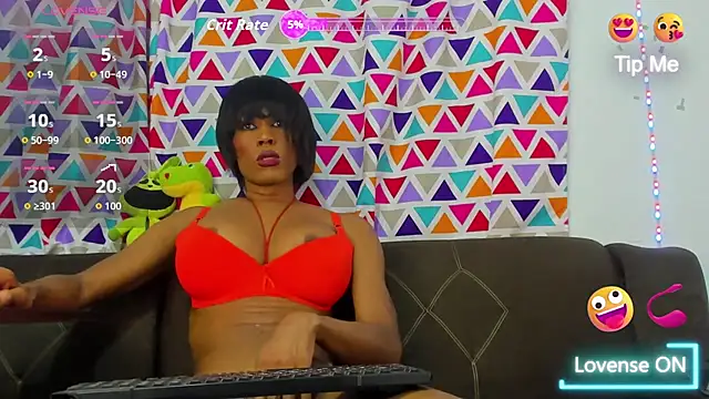 Snapshot of christialexaa chatting on 11/07/25, 06:13 christialexaa online show from 11/07/25, 06:13