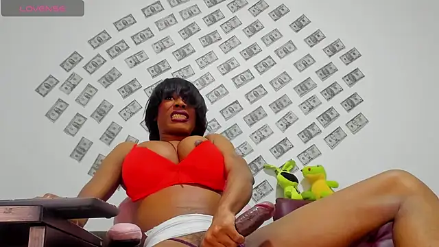 Snapshot of christialexaa chatting on 04/12/26, 09:20 christialexaa online show from 04/12/26, 09:20