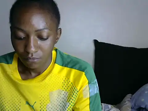 Snapshot of pretty_africanah chatting on 01/22/25, 07:03 pretty africanah online show from 01/22/25, 07:03