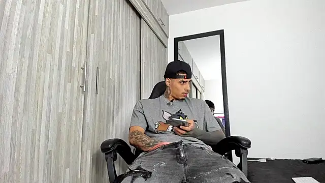 Ak Gil online show from 09/26/25, 06:50